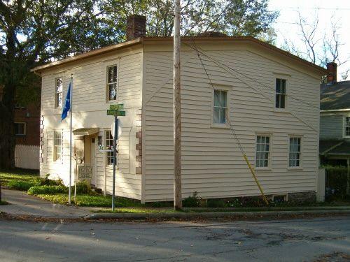 Side and front elevations, Jost House, Sydeny, NS, 2004.; Heritage Division, NS Dept. of Tourism, Culture and Heritage, 2004.