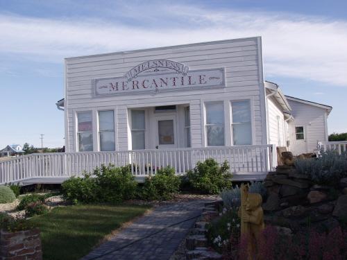 The Melsness Mercantile Building Provincial Historic Resource, Valhalla Centre (July 2000); Alberta Culture and Community Spirit, Historic Resources Management Branch, 2000