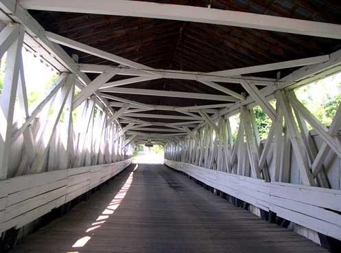 Pont couvert de Powerscourt; Ministère de la Culture et des Communications, Jean-François Rodrigue, 2004