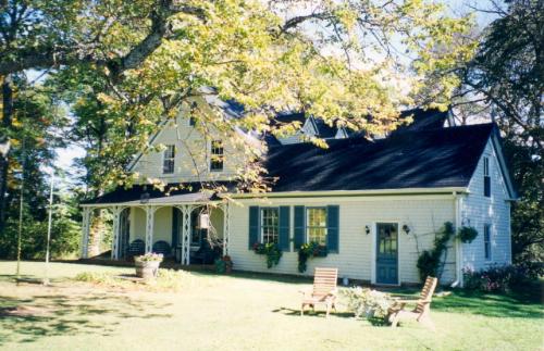 Showing side elevation; Goff House, 2005