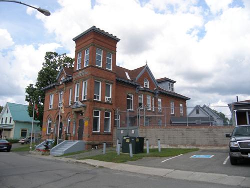 View of the jail from the east.; Carleton County Historical Society