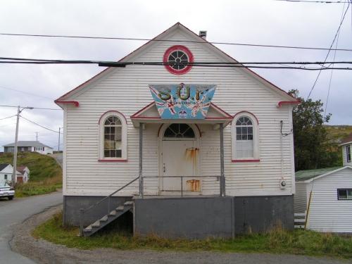 Exterior photo of St. Peter's Lodge SUF #12, Twillingate, NL.  Photo taken 2005.; HFNL 2006