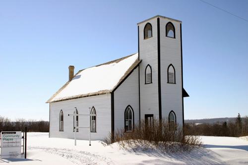 Primary elevations, from the northeast, of Shellmouth United Church, Shellmouth, 2006; Historic Resources Branch, Manitoba Culture, Heritage and Tourism, 2006