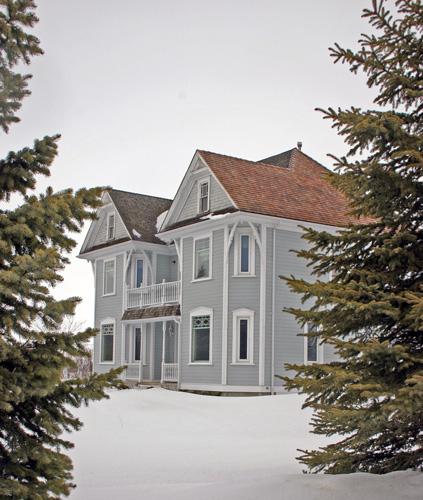 Oblique view, from the southeast, of the Schwartz House, Altona, 2005; Historic Resources Branch, Manitoba Culture, Heritage and Tourism 2005