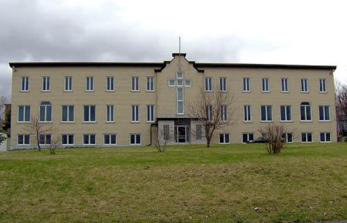 Photograph of the facade; Société historique du Madawaska