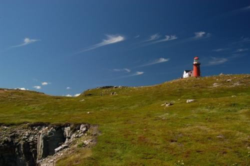 View of Lighthouse Keeper's Dwelling and Tower, Ferryland, NL looking north.; Paul Boyer