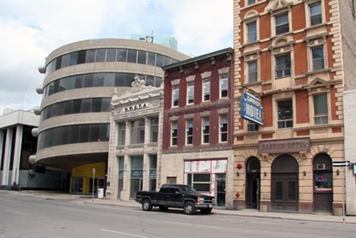 Contextual view, from the southwest, of the North West Commercial Travellers'  Association Building, Winnipeg, 2006; Historic Resources Branch, Manitoba Culture, Heritage and Tourism, 2006