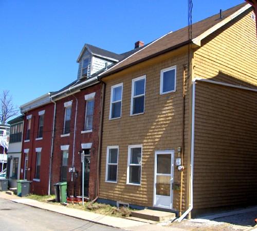 Showing north west elevation and context of building on Sydney Street; City of Charlottetown, Natalie Munn, 2005