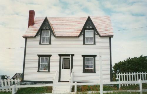 Facade of Alexander and Jennie Templeman House, Bonavista, circa 1997; HFNL 2004