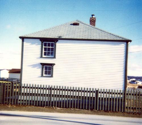 Side profile of Heber John Abbott House, Bonavista after restoration, circa 1997; HFNL 2006