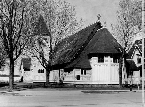 A picture of St. George's Anglican Church which was mostly spared from the fire.; City of Bathurst
