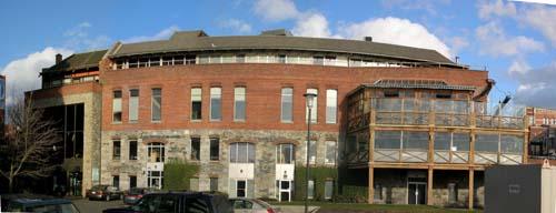 Exterior view of the Finlayson Building, February 2006; City of Victoria, Berdine J. Jonker, 2006