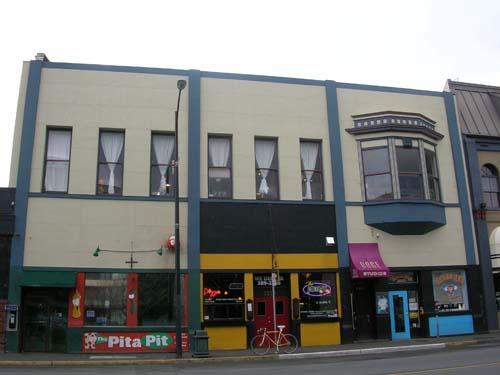 Exterior view of 1215-1221 Wharf Street, February 2006; City of Victoria, Berdine J. Jonker, 2006