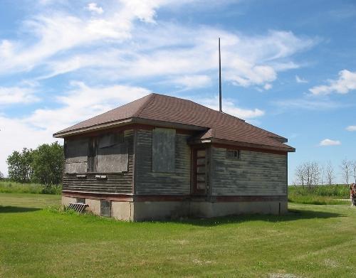 View of rear of building highlighting the window wall, 2005.; Saskatchewan Architectural Heritage Society, Kyle Zelmer, 2005