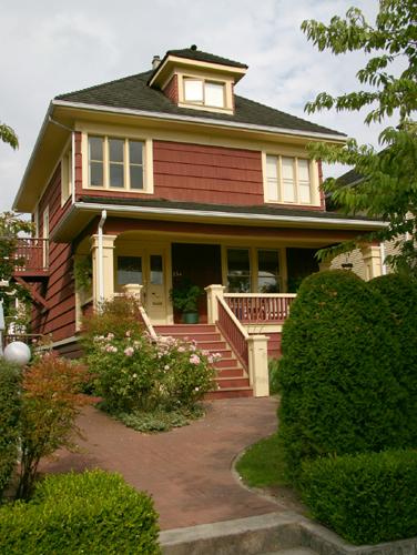 Exterior view of the 254 Keith Road East Residence, 2005; City of North Vancouver, Donald Luxton and Associates, 2005
