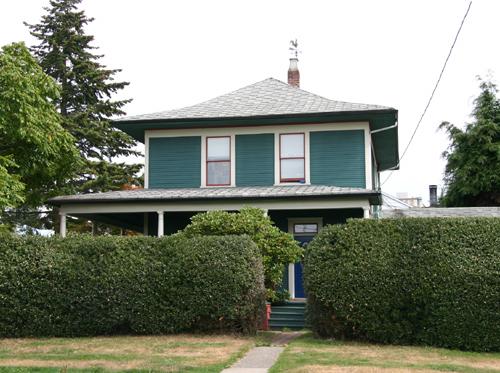 Exterior view of the Peers Residence, 2005; City of North Vancouver, Donald Luxton and Associates, 2005