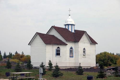 Primary elevations, from the southwest, of St. Demetrius Ukrainian Catholic Church, Arborg, 2006; Historic Resources Branch, Manitoba Culture, Heritage and Tourism, 2006