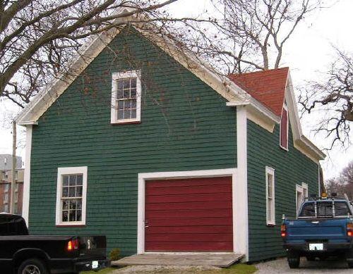 Southeast perspective of the facade of the Sen. John Lovitt Barn, Yarmouth, NS; Heritage Division, Dept. of Tourism, Culture & Heritage, 2006