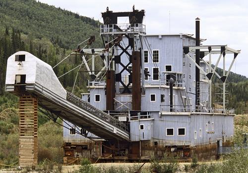 General view of Dredge No. 4 showing the systems associated with the vessel’s structure and function as mining equipment, 2000.; Parks Canada Agency / Agence Parcs Canada, JF Bergeron, 2000.