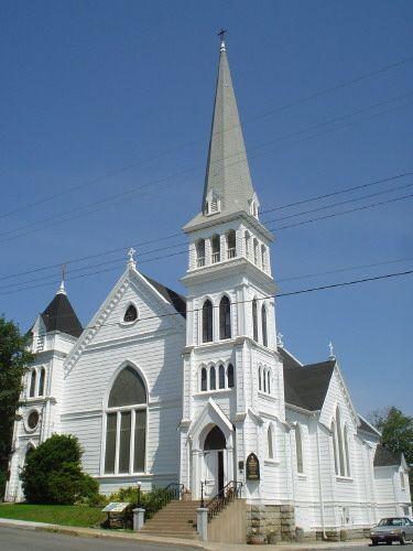 Zion Lutheran Church front façade.; Heritage Division, NS Dept. of Tourism, Culture and Heritage, 2004.