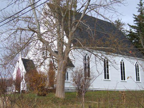 Centenary United Church front and side elevation.; Heritage Division, NS Dept. of Tourism, Culture and Heritage, 2006.