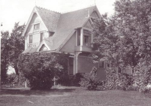 Showing south east elevation circa. 1930; Alberton Museum, Hubert Rogers' Collection