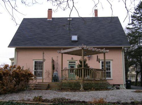 Rear (south) elevation of the Rev. John & Sarah Moody House, Yarmouth, NS; Heritage Division, NS Dept. of Tourism, Culture & Heritage, 2006