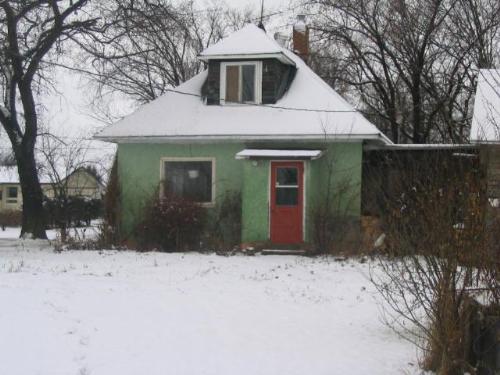 View of the front facade of the house, 2005.; Government of Saskatchewan, Michael Thome, 2005.