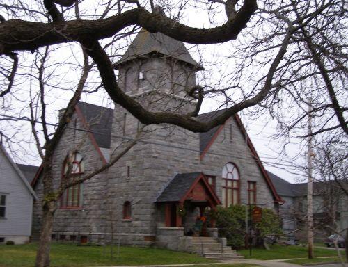 A southwest view of the facade and west elavation of the Yarmouth County Museum, Yarmouth, NS; Heritage Division, NS Dept. of Tourism, Culture & Heritage, 2006