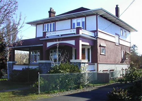 Exterior view of Grayson House, 2005; Corporation of the District of Oak Bay, 2005