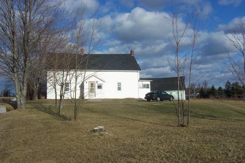 Marcel LeBlanc House - south view; Village of Cap-Pelé