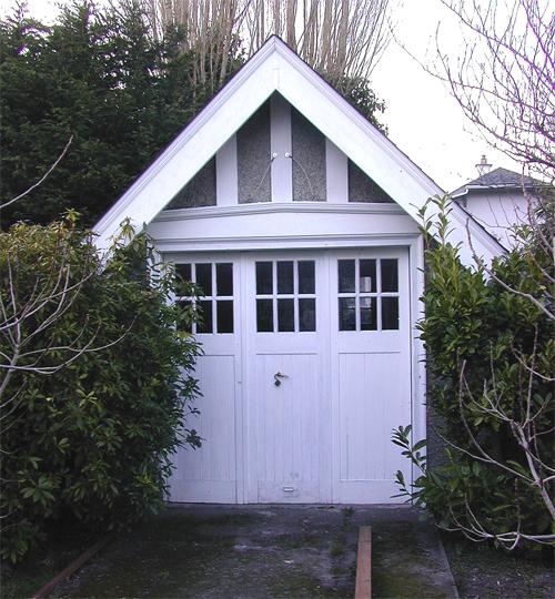 Exterior view of the garage at the Charlewood House, 2005; Corporation of the District of Oak Bay, 2005