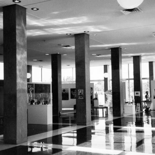 Interior of the main foyer.; Parks Canada Agency/Agence Parcs Canada, Andrew Waldron, 2001.