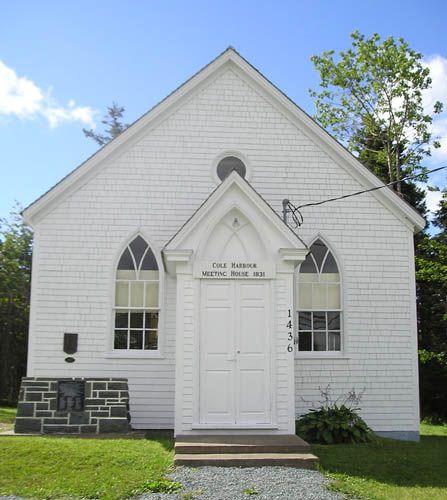 Front elevation, Cole Harbour Meeting House, Cole Harbour, NS, 2005.; Heritage Division, NS Dept. of Tourism, Culture and Heritage, 2005.
