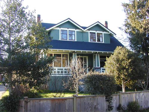 Exterior view of 1150 Monterey Avenue, 2005; Corporation of the District of Oak Bay, 2005