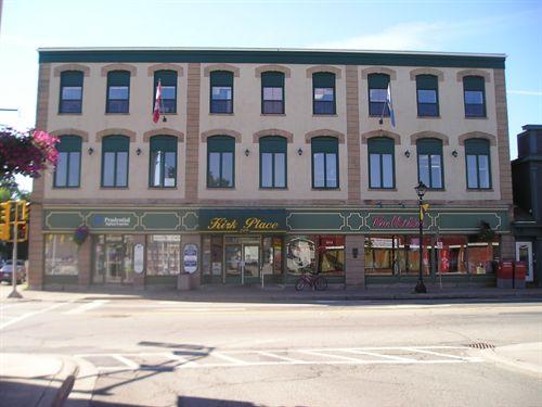 Front elevation, Kirk Place, Main Street, Antigonish, NS, 2005.; Heritage Division, NS Dept. of Tourism, Culture and Heritage, 2005.
