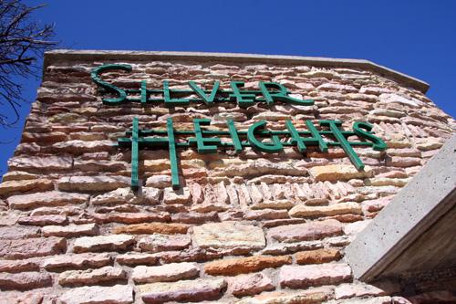 Detail of wall and signage of the Silver Heights Gates, Winnipeg, 2006; Historic Resources Branch, Manitoba Culture, Heritage and Tourism, 2006
