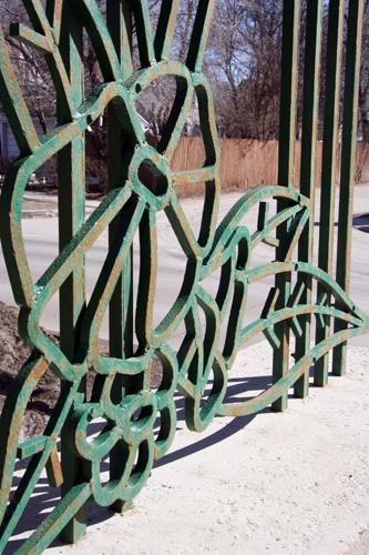 Detail of metalwork of the Silver Heights Gates, Winnipeg, 2006; Historic Resources Branch, Manitoba Culture, Heritage and Tourism, 2006