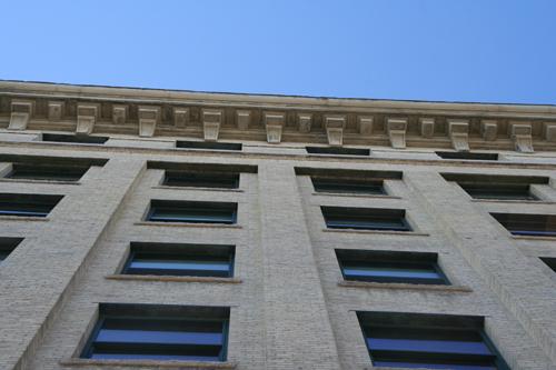Wall detail of the Marshall-Wells Building, Winnipeg, 2006; Historic Resources Branch, Manitoba Culture, Heritage, Tourism and Sport, 2006