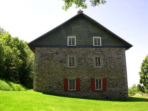 Moulin du Domaine-de-Lotbinière; Ministère de la Culture et des Communications, Jean-François Rodrigue, 2004