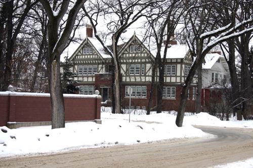 Contextual view, from the northeast, of the R.R. Scott House, Winnipeg, 2006; Historic Resources Branch, Manitoba Culture, Heritage and Tourism, 2006