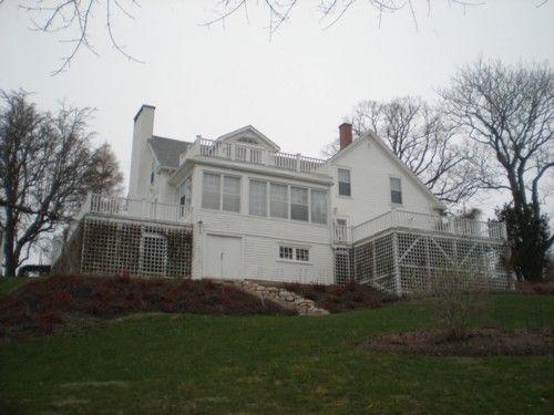 Side Elevation, Samuel Prescott House, Chester, Nova Scotia, 2007.; Heritage Division, Nova Scotia Department of Tourism, Culture and Heritage, 2007.