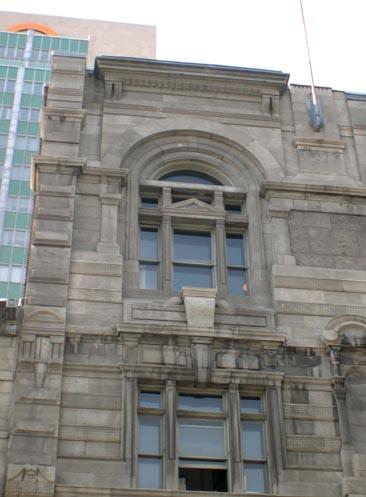 Détail du Monument-National; Ministère de la Culture et des Communications, Jean-François Rodrigue, 2004