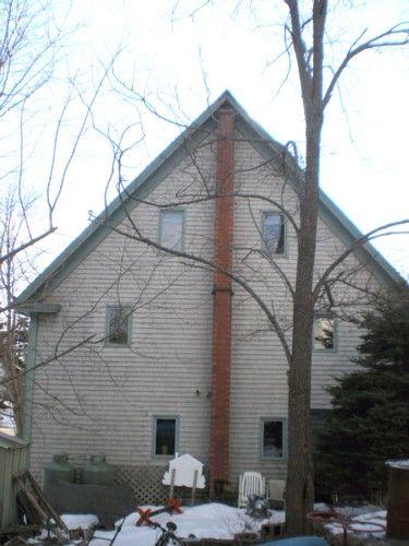 Rear Elevation, Old Methodist Church, Chester, Nova Scotia, 2007.; Heritage Division, Nova Scotia Department of Tourism, Culture and Heritage, 2007.