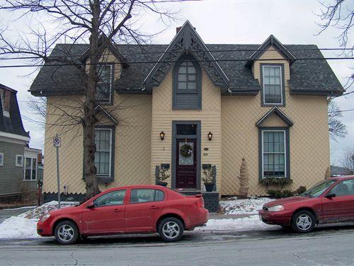 James-Robson House, Dartmouth, Nova Scotia, 2007.; HRM Planning and Development Services, Heritage Property Program, 2007.