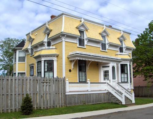 Showing south east elevation; City of Charlottetown, Natalie Munn, 2006
