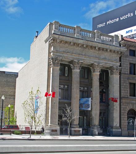 Primary elevation, from the east, of the Bank of Toronto, Winnipeg, 2006; Historic Resources Branch, Manitoba Culture, Heritage, Tourism and Sport, 2006