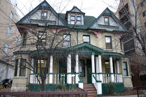 Primary elevation, from the east, of the Edmonton Street Duplex, Winnipeg, 2006; Historic Resources Branch, Manitoba Culture, Heritage, Tourism and Sport, 2006