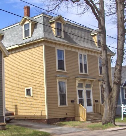 Showing south west elevation; City of Charlottetown, Natalie Munn, 2007