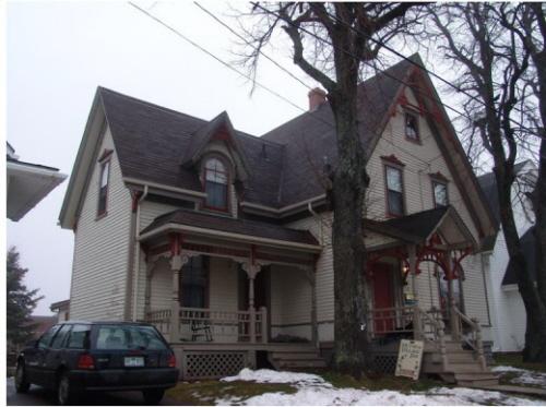 22 Howard Street; Province of PEI, 2005